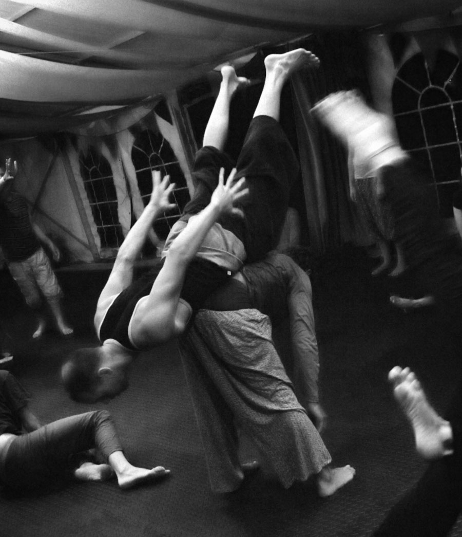 intimacy-in-contact-improvisation